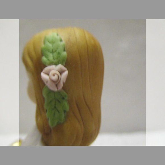 1982 Enesco GROWING UP GIRLS 8th Birthday Brunette Porcelain Figurine With Tag - Picture 7 of 12